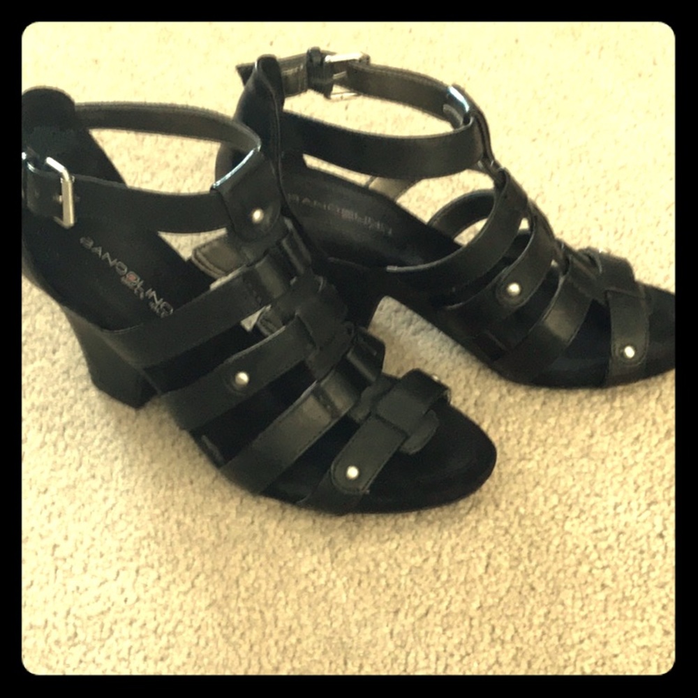 Ladies sandals. B-flexible by Bandolino